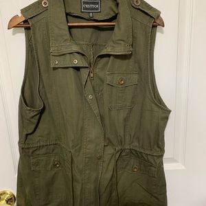 Olive green utility vest 2xl